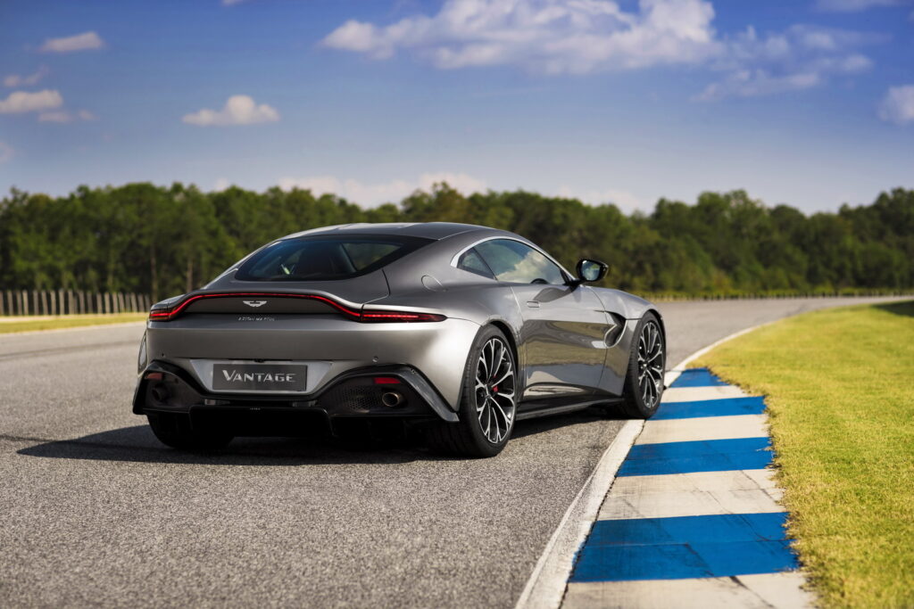 Aston Martin Vatage